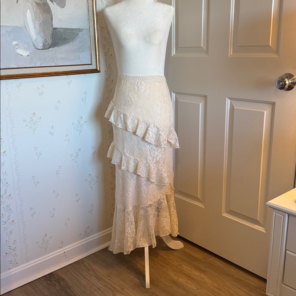 ROMWE Ruffle Hem Skirt